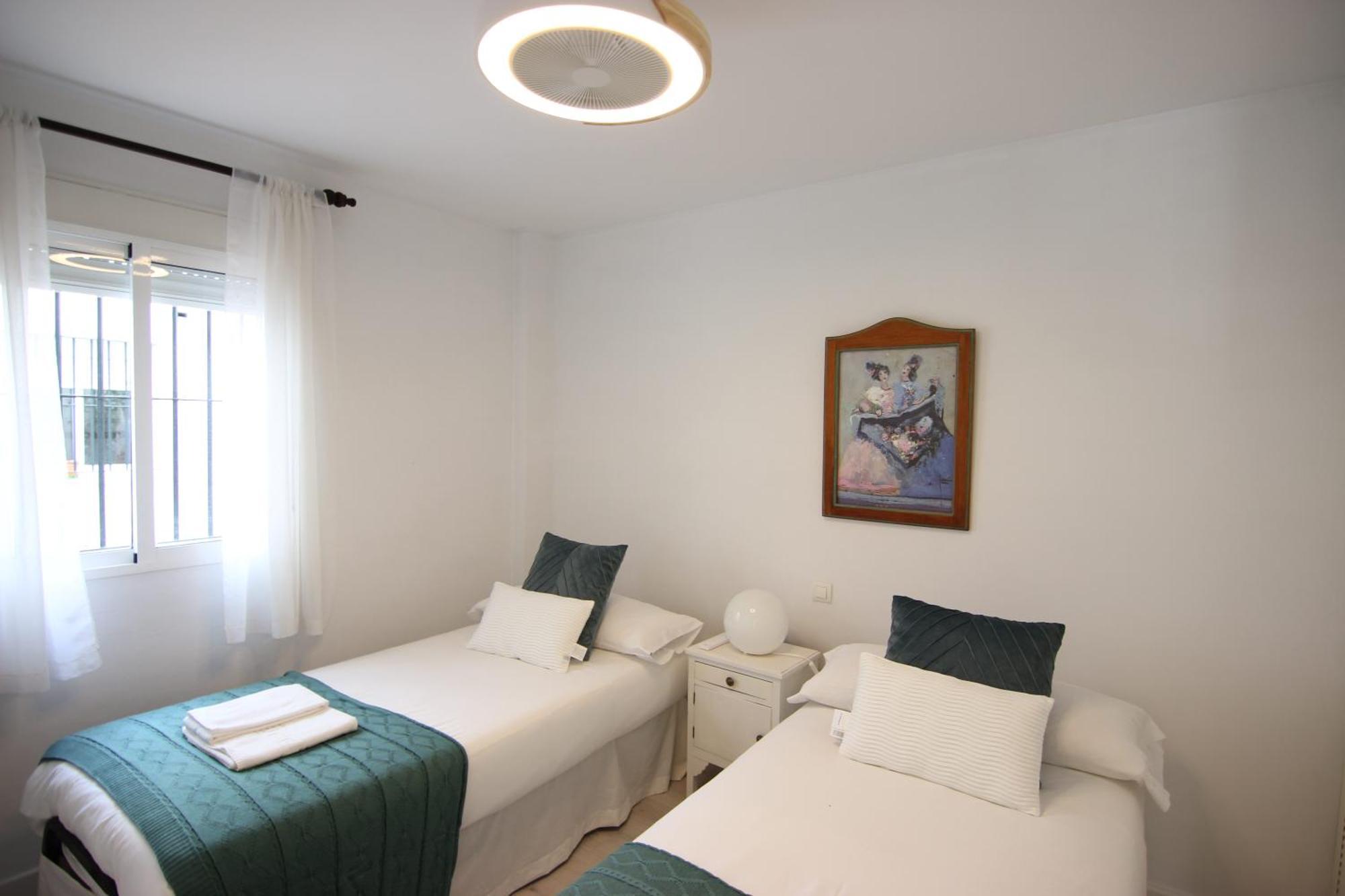 Appartement Rentalsevilla Espacioso Apartamento En La Alameda De Hercules Con Parking